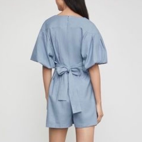 🔥🔥 BCBGMAXAZRIA Chambray Romper 🔥🔥 - Picture 2 of 7